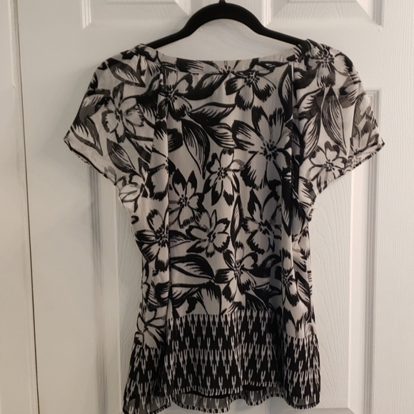 Nue Options  Women's  Blouse - Picture 4 of 6